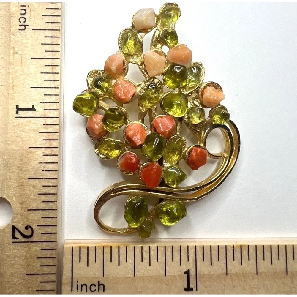 4pc VTG Floral‎ Brooch Lot Gold Tone Faux Pearl Rhinestone Coral Botanical